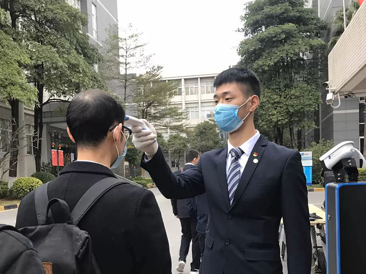 廣電運通安全有序復(fù)工復(fù)產(chǎn)，黨員先鋒隊沖在最前線！